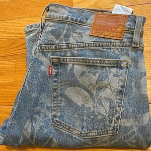 COPY - Levi 501 print 31w 28l , button fly, new without tags